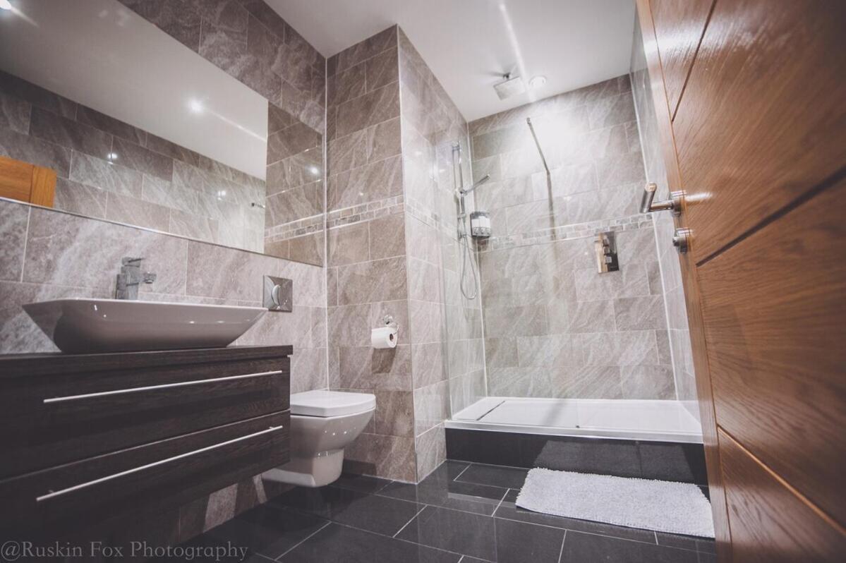 Impressive 3 Bedroom Aberdeen Exterior photo